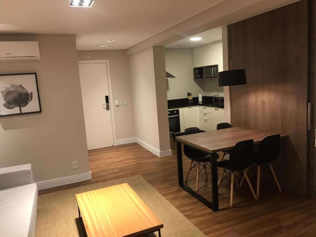 Estudio Novo Com Servico De Hotel Florianópolis Eksteriør bilde